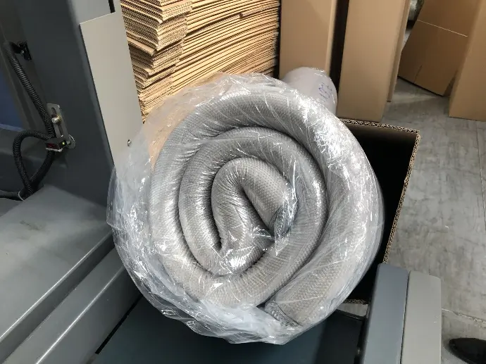 Colchão enrolado pela IUSYS PR210